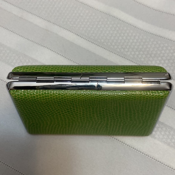 Mini Croc Wallet- Perfect to Carry ID, Cards, Cash, etc - New! - Picture 4 of 10